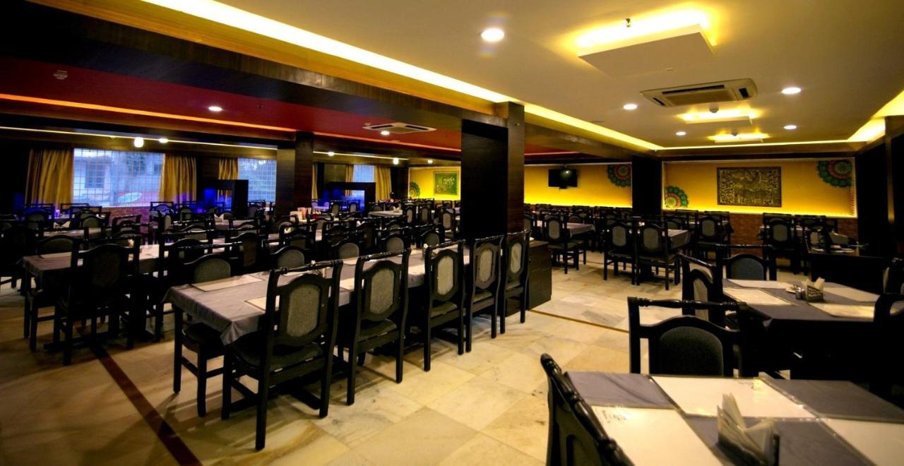 Hotel Madhuvan Serai Manipal Exterior photo